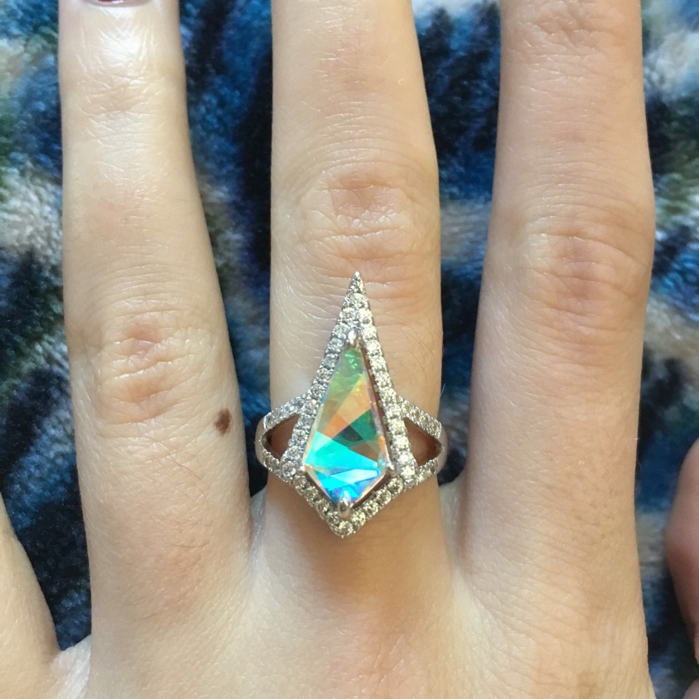 Fragrant Jewels Swarovski Crystal Ring Size 5